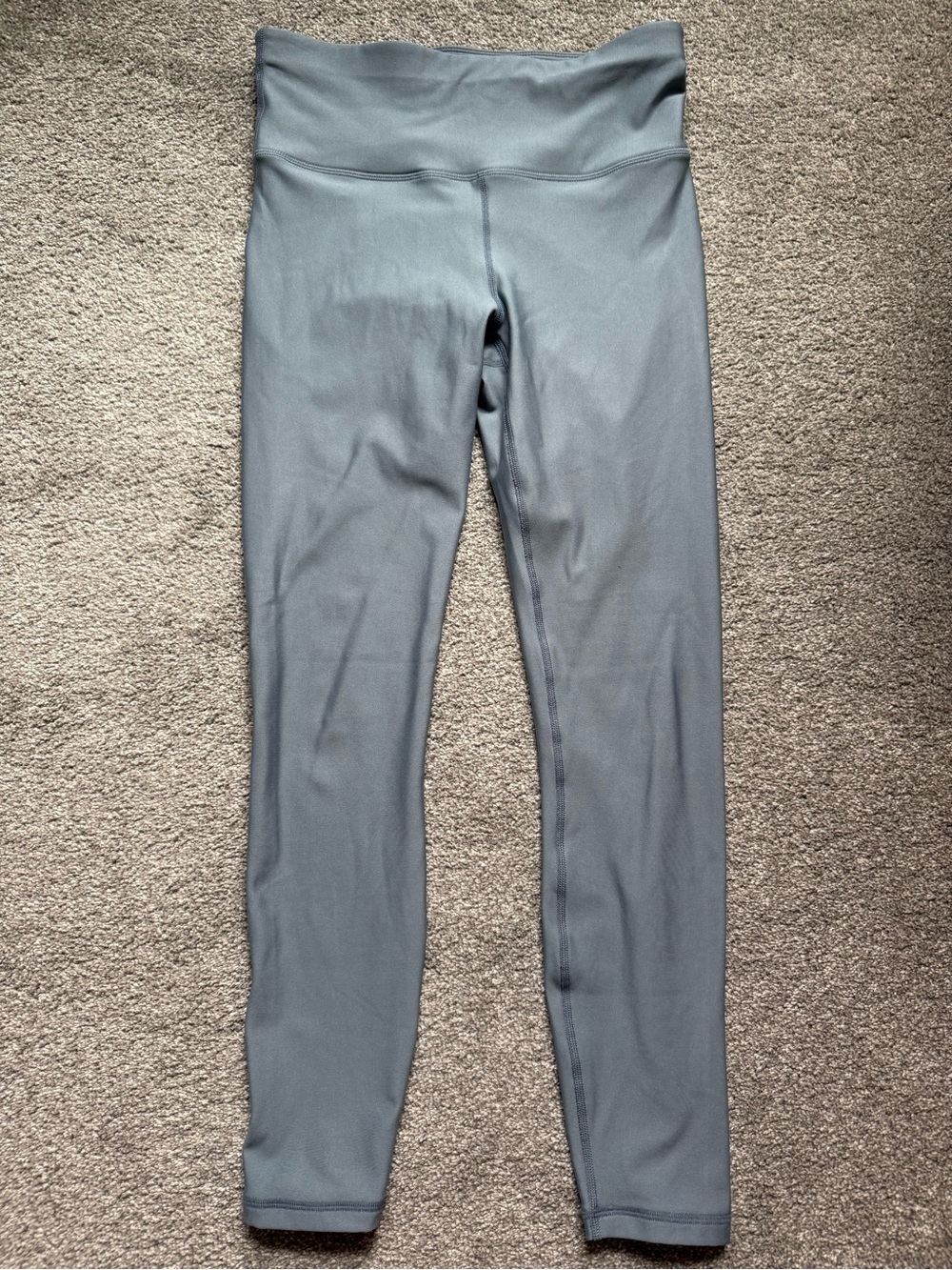 Fabletics Define PowerHold® High-Waisted Women’s 7/8 Legging in Stormcloud - Picture 3 of 11